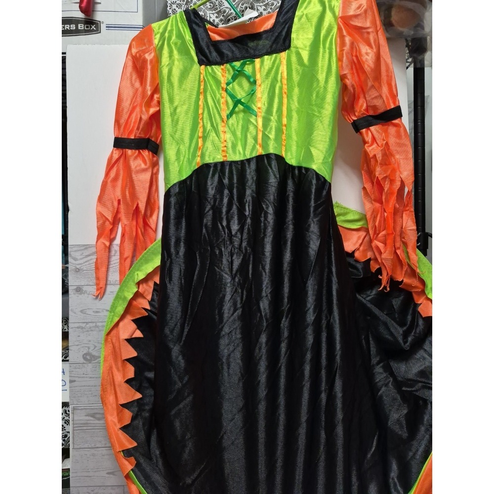 TWISTED WITCH COSTUME  Child Size 10-12